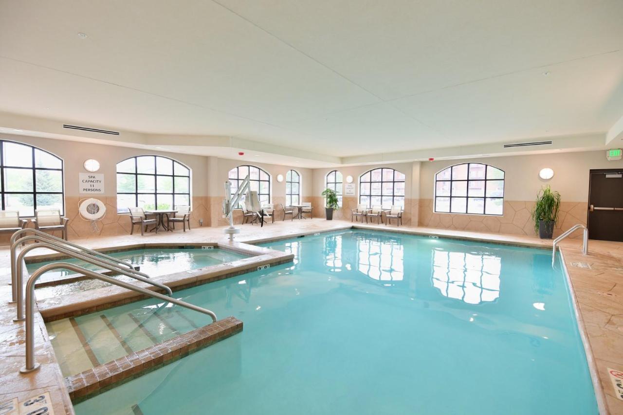 Staybridge Suites - Wisconsin Dells - Lake Delton By Ihg Exterior photo